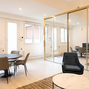 15th - Loft Duplex 4 Pers - Metro , Paris France